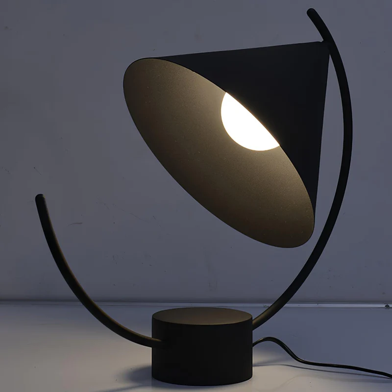 Table Lamp - Image 5